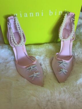 Gianni Bini Blush Pink Pointed-Toe Pearl Ankle Strap Pumps